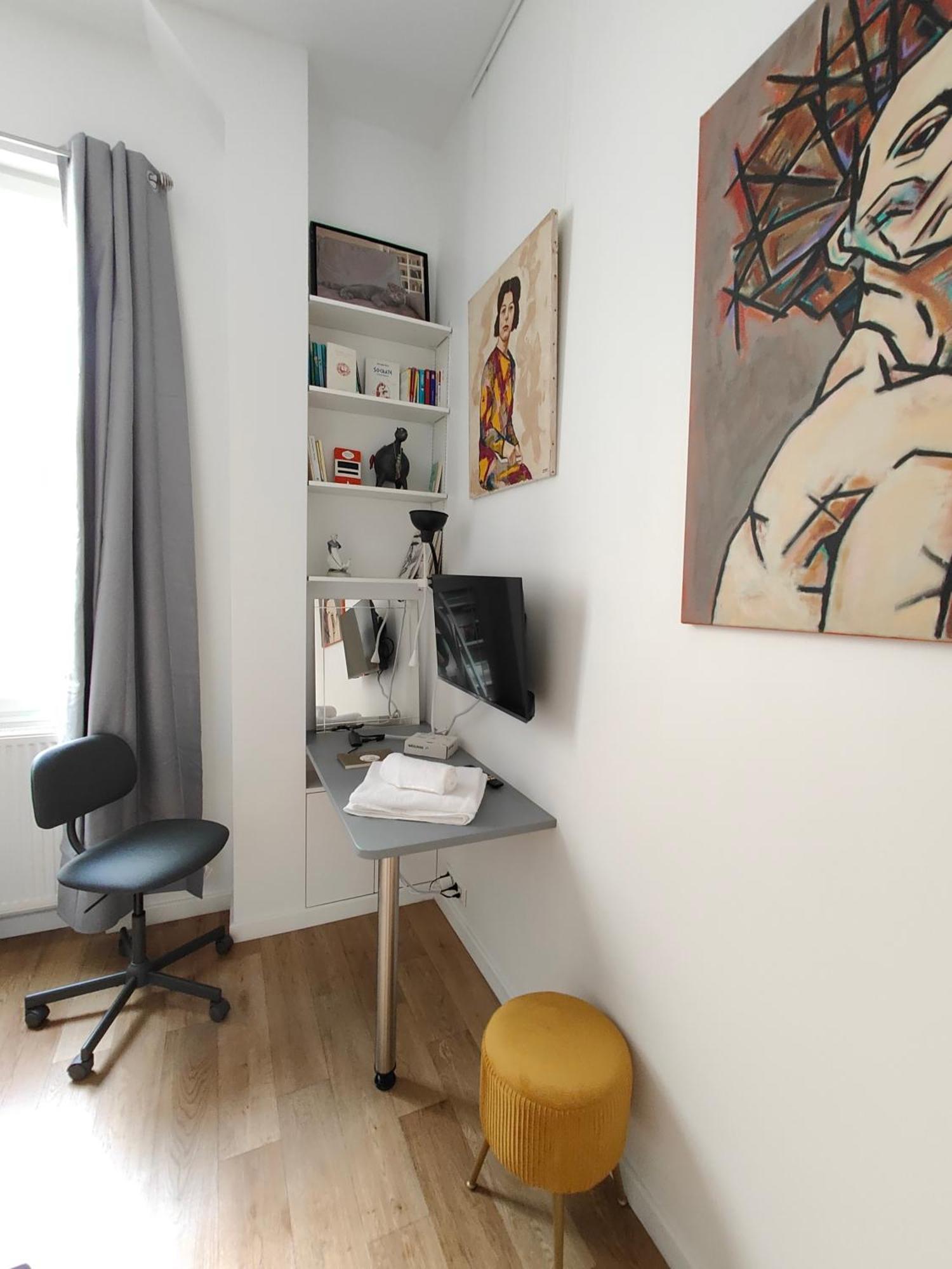 Loft, Atelier Artiste Montmartre Apartment Paris Bagian luar foto