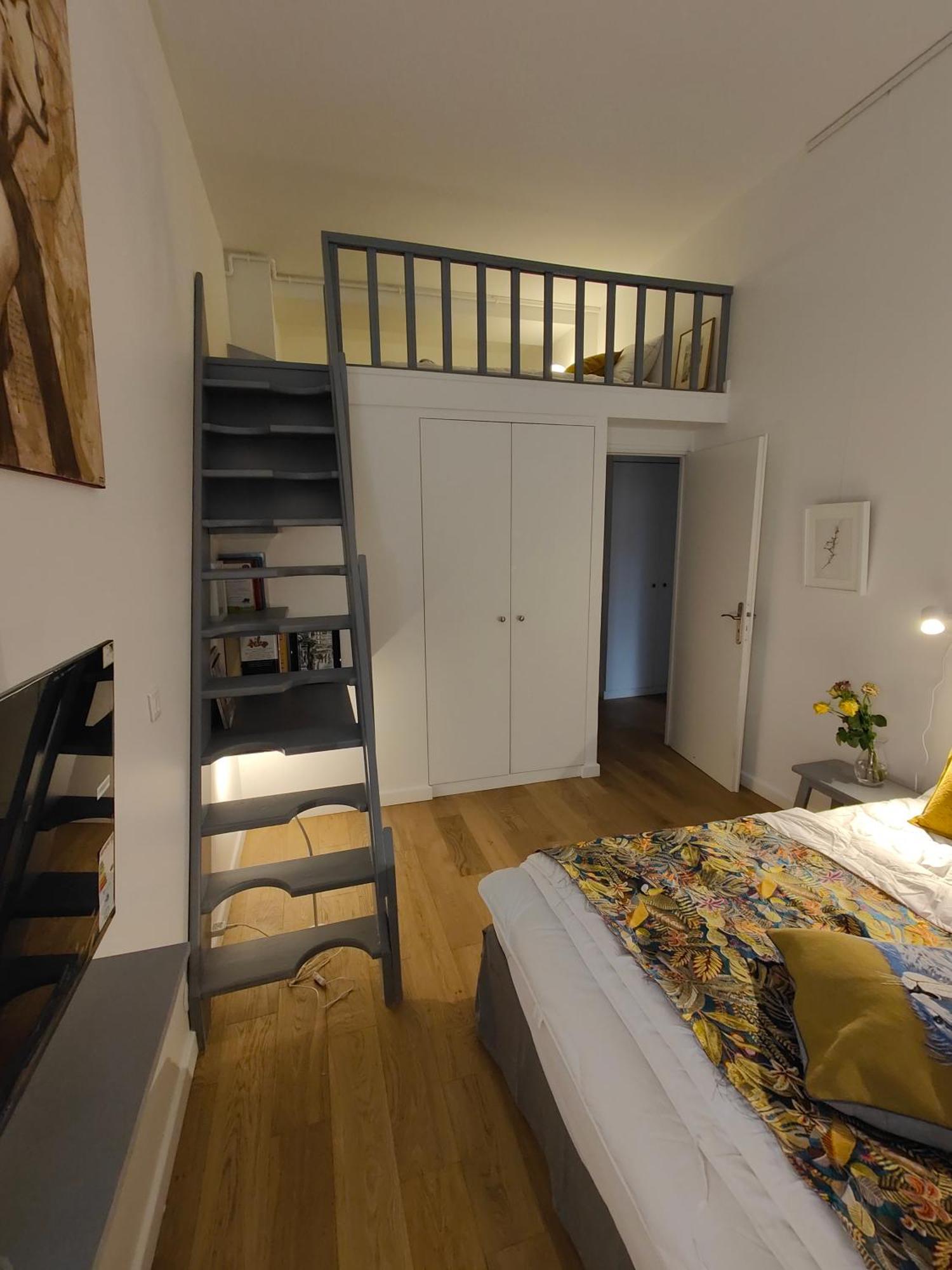 Loft, Atelier Artiste Montmartre Apartment Paris Bagian luar foto
